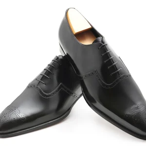 Brooke - Une découpe originale