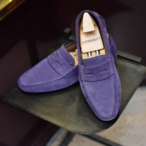 Arsène en daim violet (Archives)