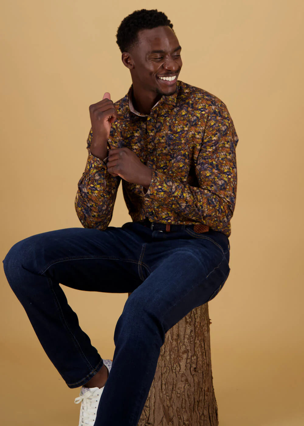 A Fish Named Fred Chemise Feuilles de Forêt Brun – Image 6