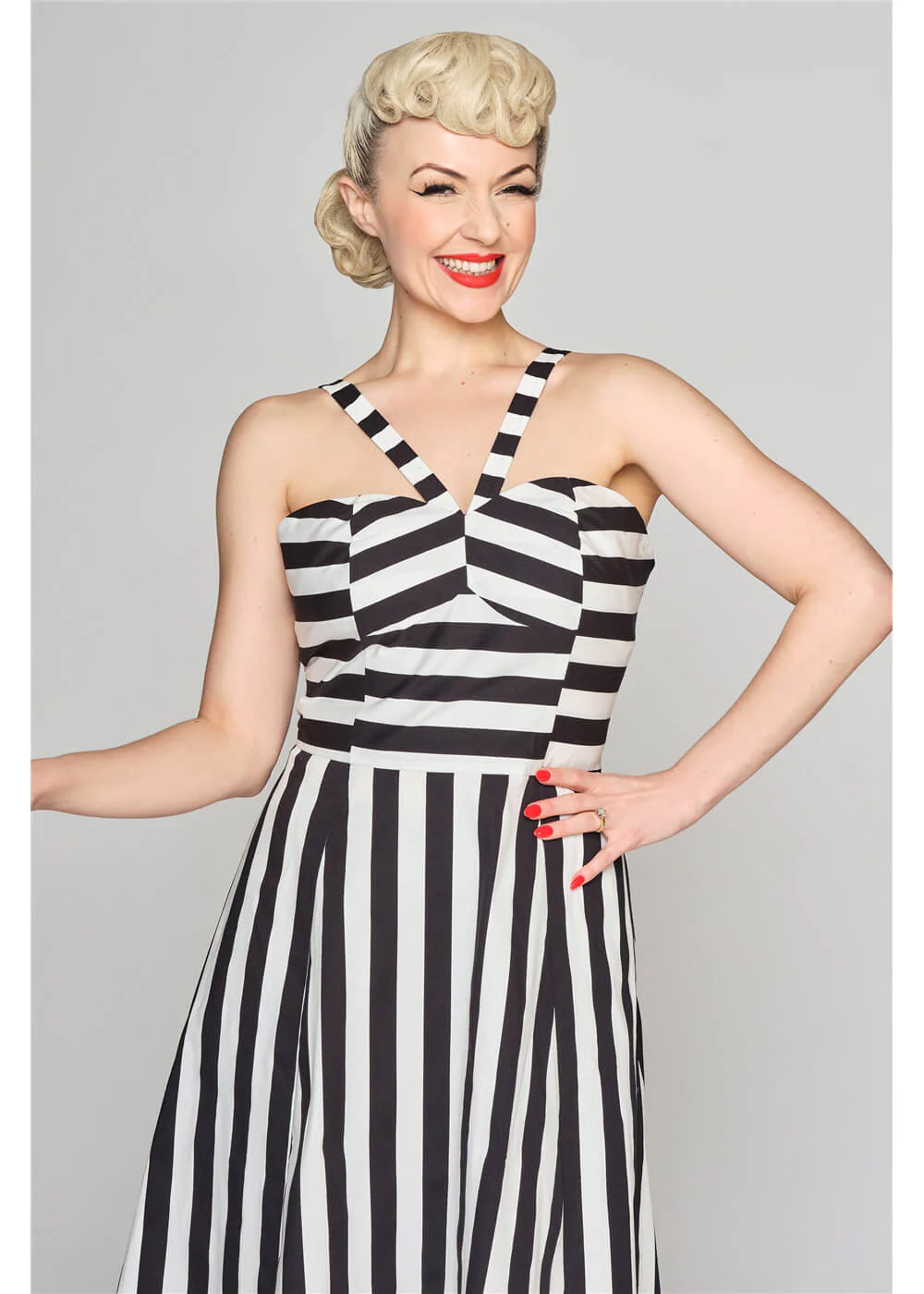 Collectif Emma Robe Swing Années 50 à Rayures Contrastantes Noir Blanc – Image 5