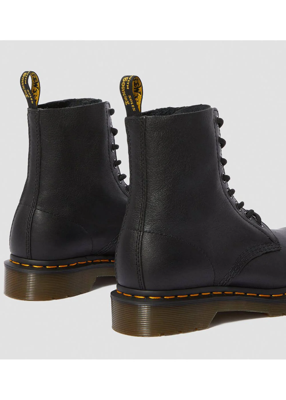 Dr. Martens 1460 Pascal Bottines à Lacets en Cuir Virginia Souple Noires – Image 6