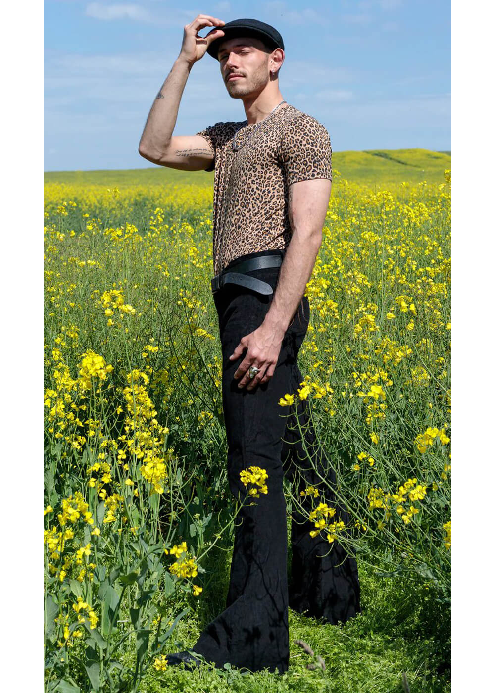 Pantalon Bootcut en Velours pour Hommes Run and Fly des Années 70 en Noir – Image 5