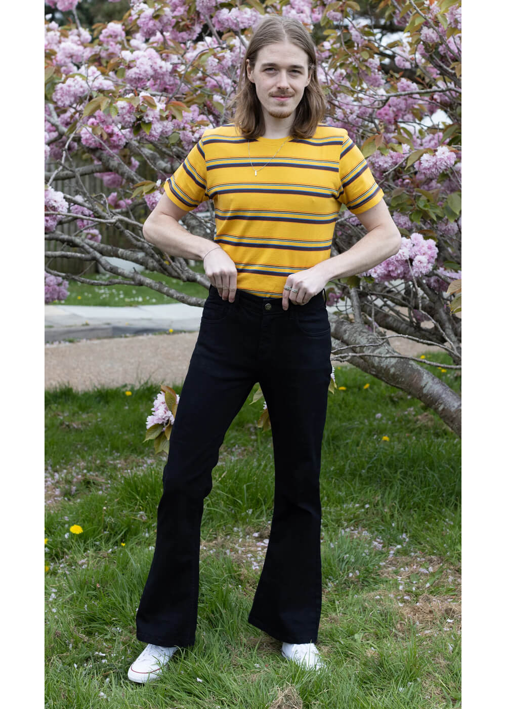 Pantalon Bootcut en Velours pour Hommes Run and Fly des Années 70 en Noir – Image 3